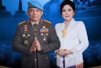 Mantan Irjen Ferdy Sambo bersama Putri Candrawathi.