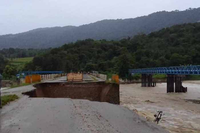 Curah hujan yang tinggi menyebabkan meluapnya Sungai Gumbasa di Kabupaten Sigi. (Dok. BNPB Indonesia)