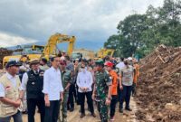 Tanah Longsor akibat gempa bumi kabupaten Cianjur.  (Dok. Biro Pers Sekretariat Presiden/Laily Rachev) 
