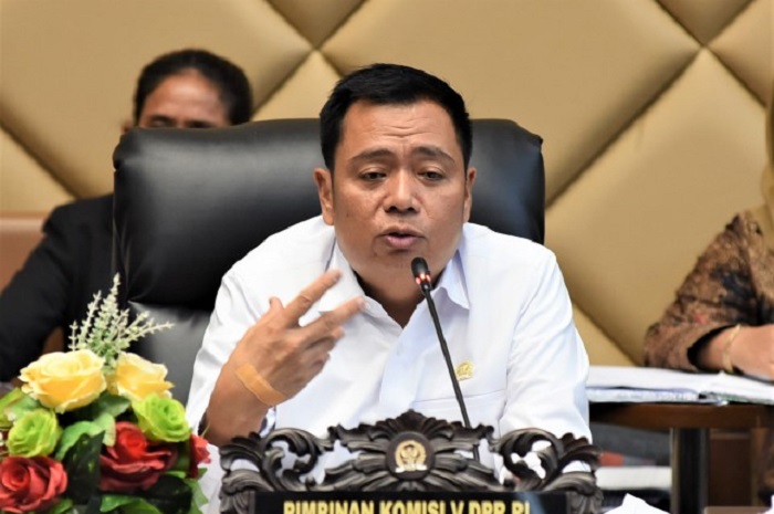 Ketua Komisi V DPR RI Lasarus. (Dok. Dpr.go.id)