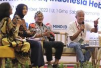 Ketua Pemenangan Pemilu Partai Persatuan Pembangunan (PPP) Sandiaga Salahuddin Uno bersama Gubernur Jawa Tengah Ganjar Pranowo. (Dok. Indonesiakini.go.id)