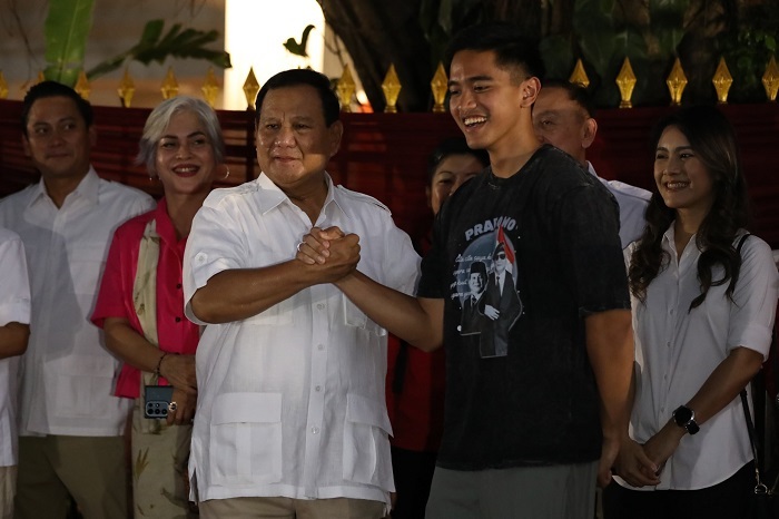 Ketua Umum Gerindra Prabowo Subianto bersama Ketua Umum Partai Solidaritas Indonesia (PSI) Kaesang Pangarep. (Dok. Tim Media Prabowo Subianto)