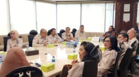 Pertemuan DPP Perkumpulan Profesi Pasar Modal Indonesia (PROPAMI) dengan Direktur Utama Kustodian Sentral Efek Indonesia (KSEI), Samsul Hidayat, Jakarta. (Doc.PROPAMI)