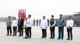 Pesawat TNI AU Super Hercules C-130 (A-1340) berhasil melakukan penyaluran bantuan via udara bantuan dari RI ke Gaza. (Dok. Tim Media Prabowo)