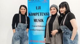 Foto : Sertifikasi profesi: Musisi terkenal Indonesia antusias mengikuti uji kompetensi musik yang diselenggarakan oleh BNSP dan LSPMI. (Doc.Ist)