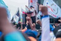 Presiden RI Prabowo Subianto saat menghadiri peringatan Hari Buruh Internasional di Lapangan Monas, Jakarta, Kamis (1/5/2025). (Dok. Tim Media Prabowo Subianto)