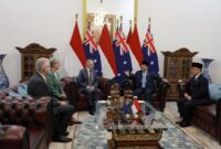 Presiden Prabowo Subianto menyambut tamu negara Perdana Menteri Australia, Anthony Albanese. (Dok. Tim Media Prabowo)