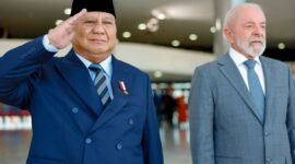 Presiden Republik Indonesia Prabowo Subianto di upacara penuh makna di halaman Istana Palácio do Planalto. (Dok. Tim Media Prabowo)

